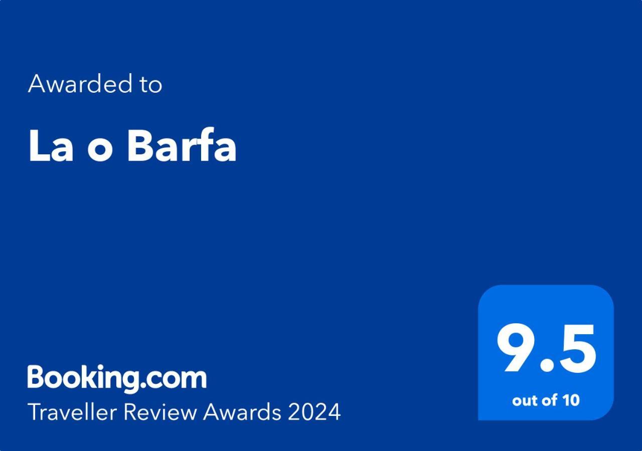 플로이에슈티 La O Barfa 아파트 외부 사진